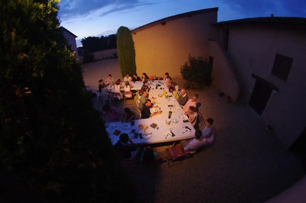 Le Clos Beaujolais Bed & Breakfast Belleville-sur-Saone France